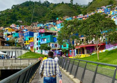 EXPERIENCIA NAVIDEÑA EN MEDELLÍN